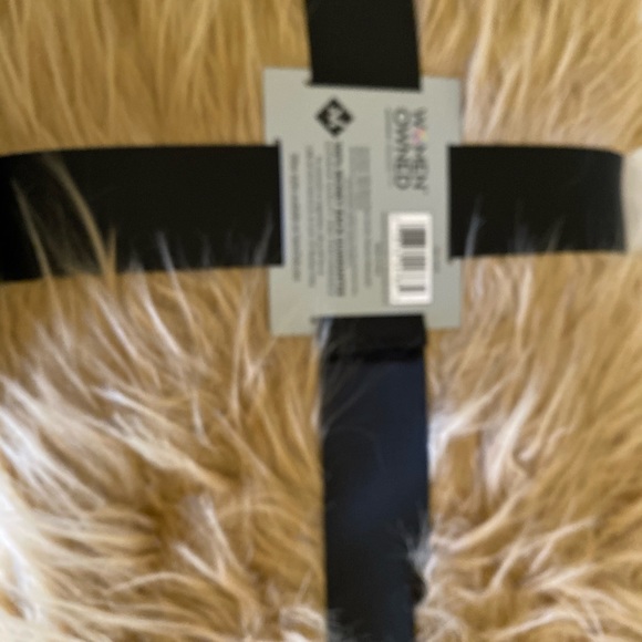 Member's Mark Bedding Members Mark Luxury Faux Fur Throw Poshmark